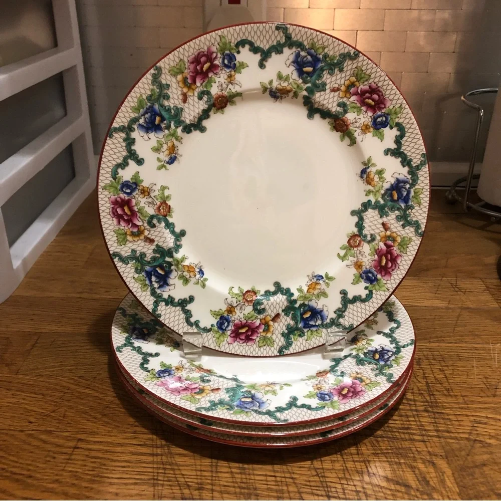 Cauldon England Victoria Floral Pattern China Set of 4 Dinner Plates‎ 10 In.